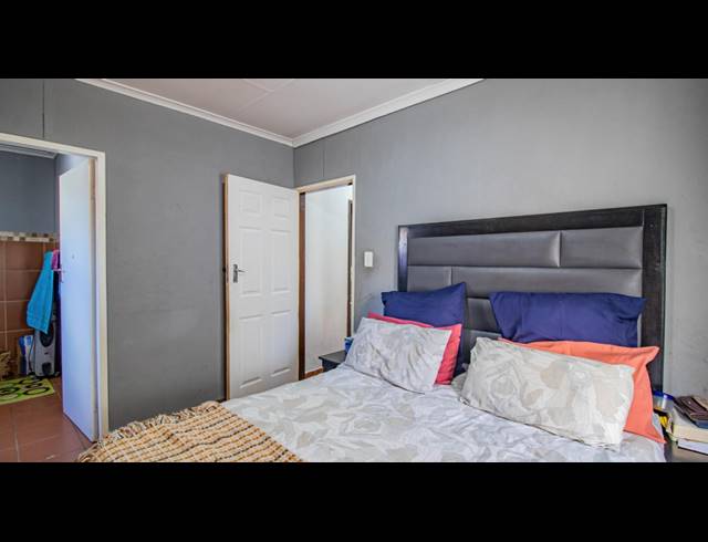 3 BEDROOM HOUSE FOR SALE IN LEOPARD'S REST SECURITY ESTATE